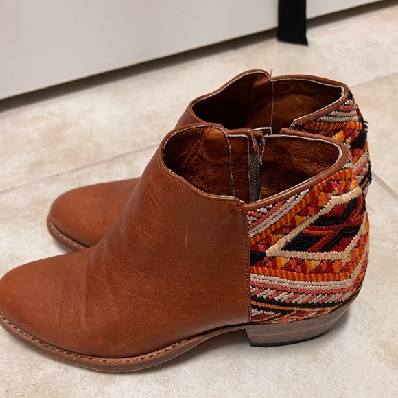 Leather booties - Picture 1 of 3